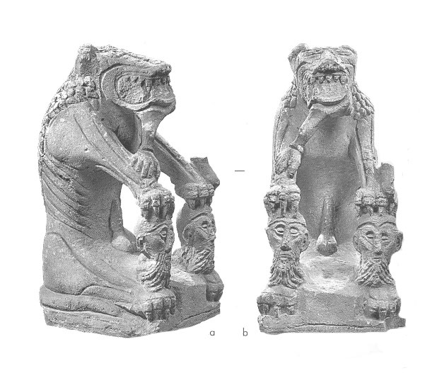 Tarasque de Noves (trois quarts et face)